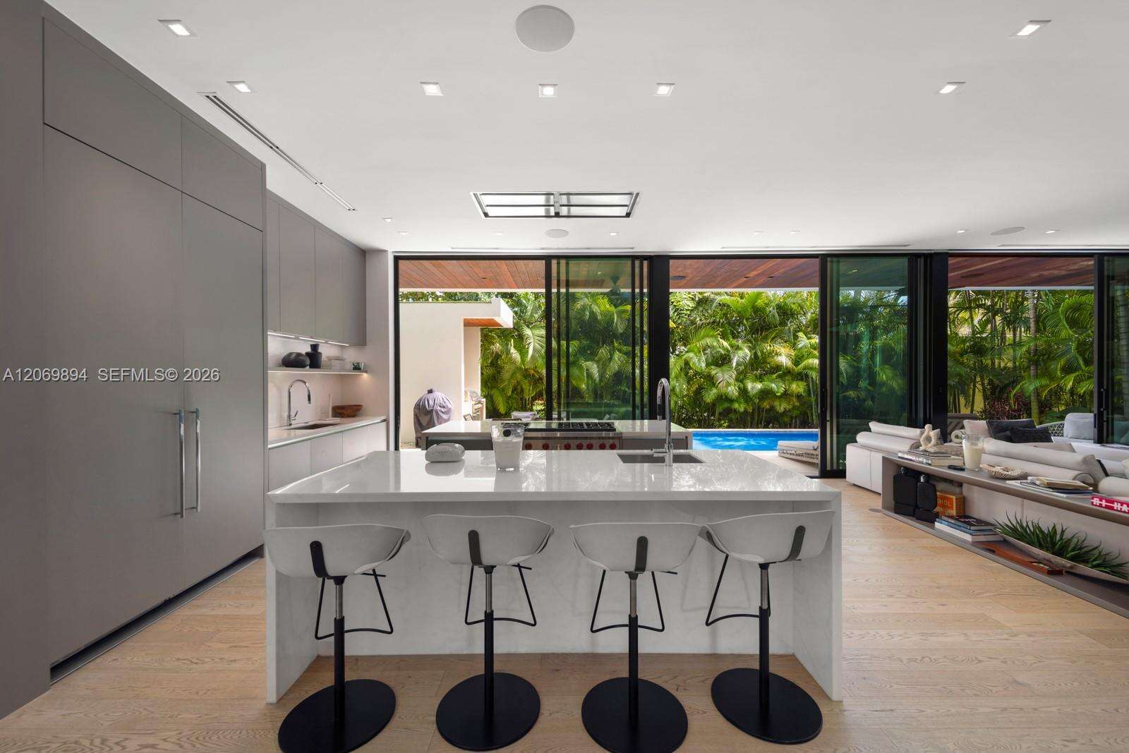 6015 Bay Rd, Miami Beach, FL 33140 - For Sale photo 13