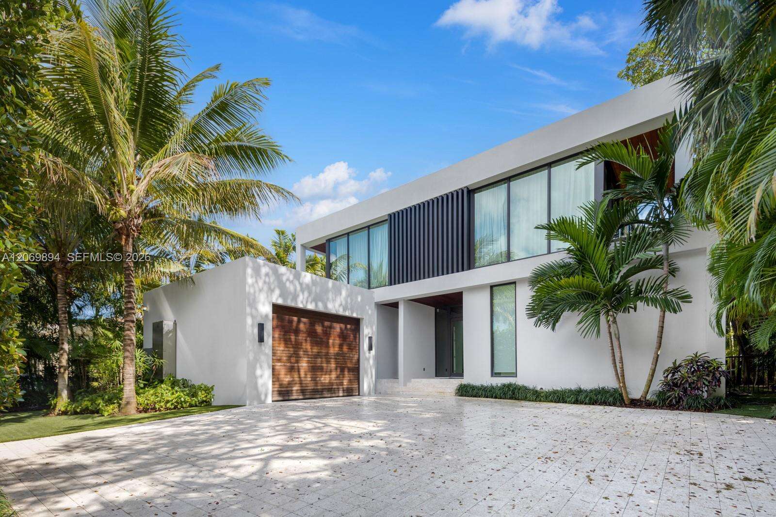 6015 Bay Rd, Miami Beach, FL 33140 - For Sale photo 3