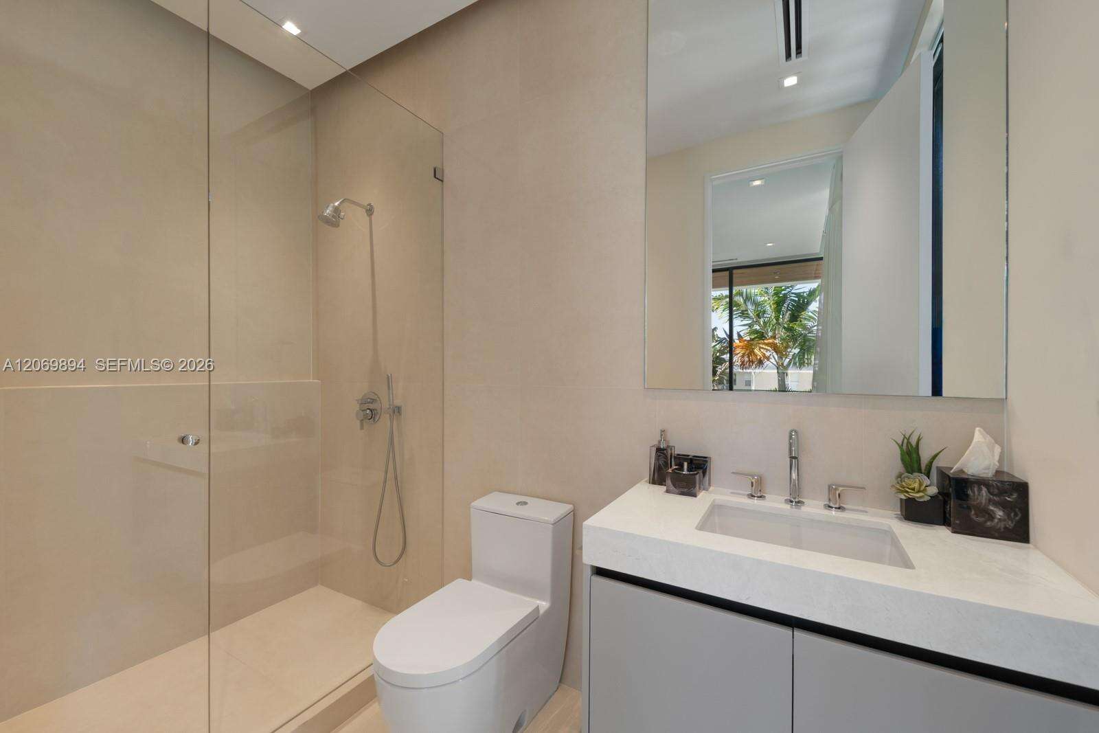 6015 Bay Rd, Miami Beach, FL 33140 - For Sale photo 32