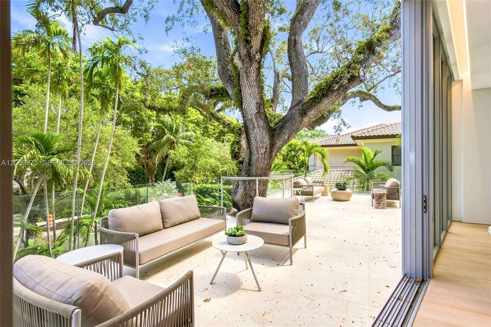 1616 Onaway Dr, Miami, FL 33133 - For Sale photo 27