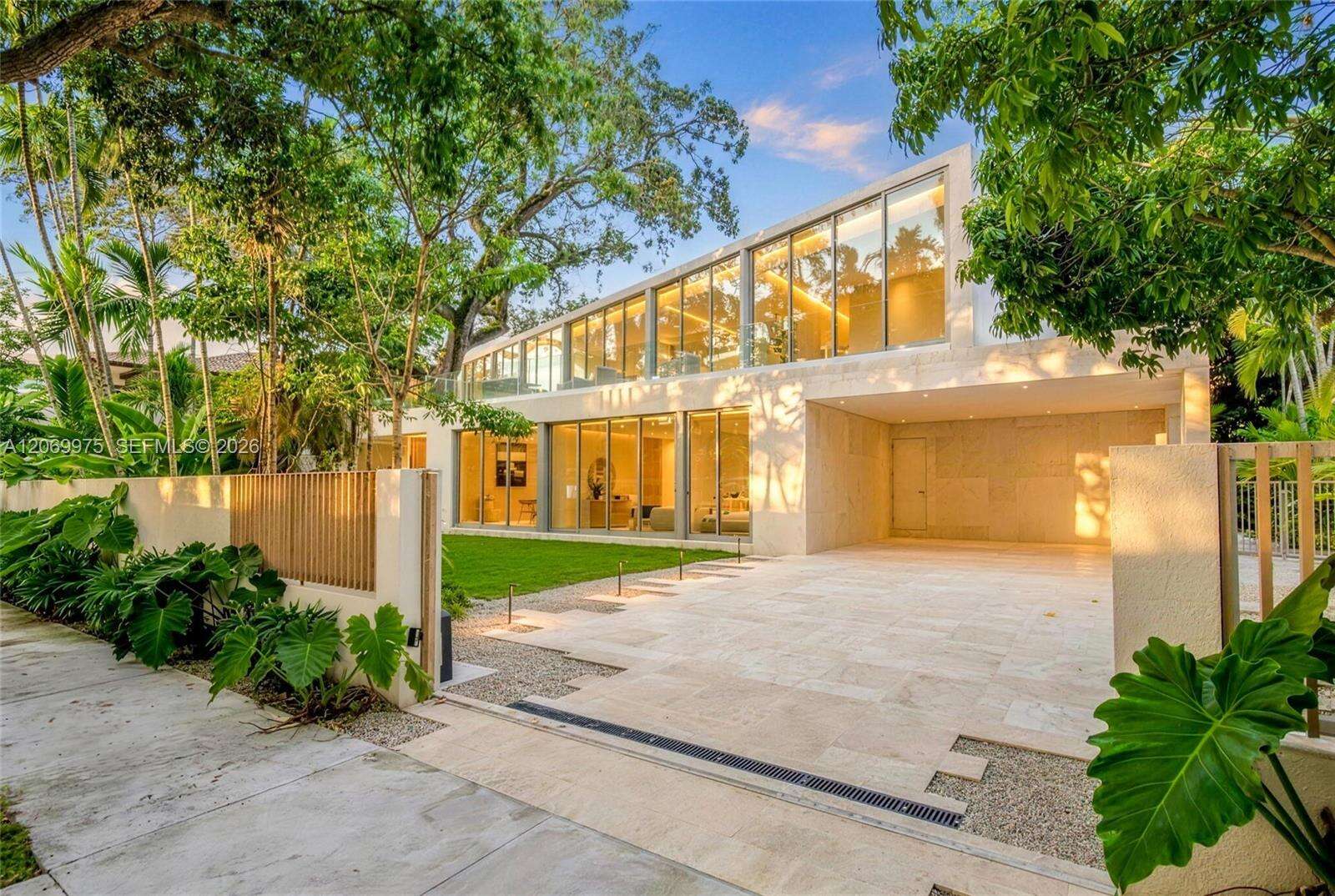 1616 Onaway Dr, Miami, FL 33133 - For Sale photo 7