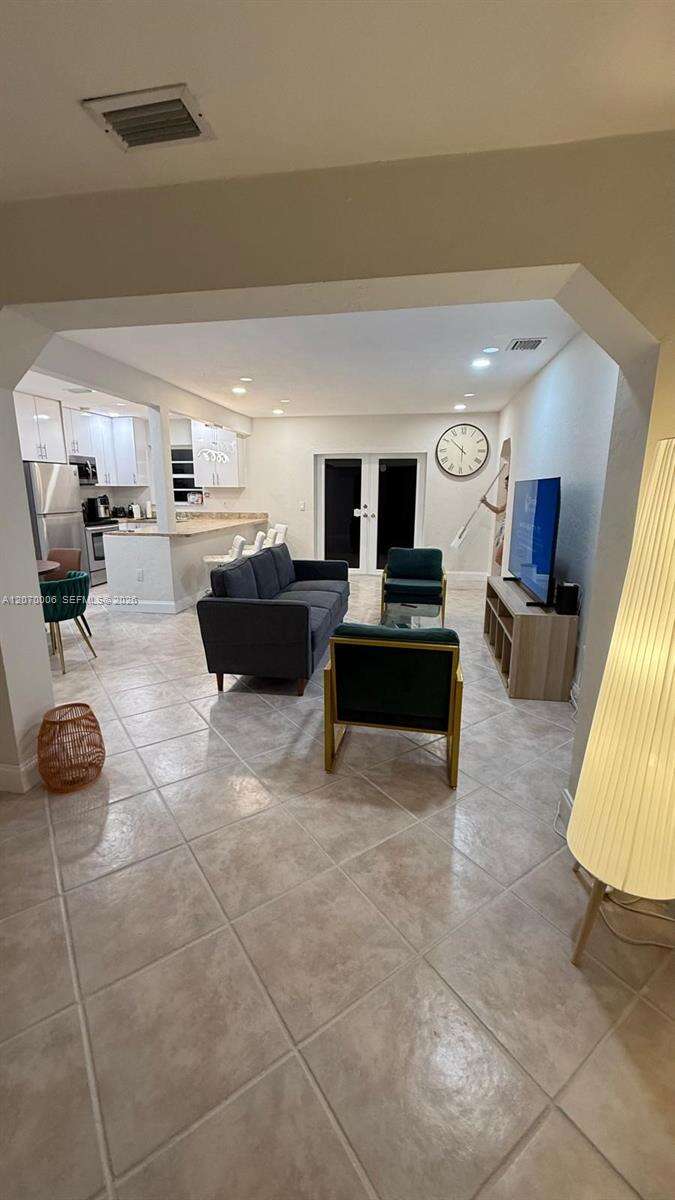 1931 Mayo St, Hollywood, FL 33020 - For Sale photo 3