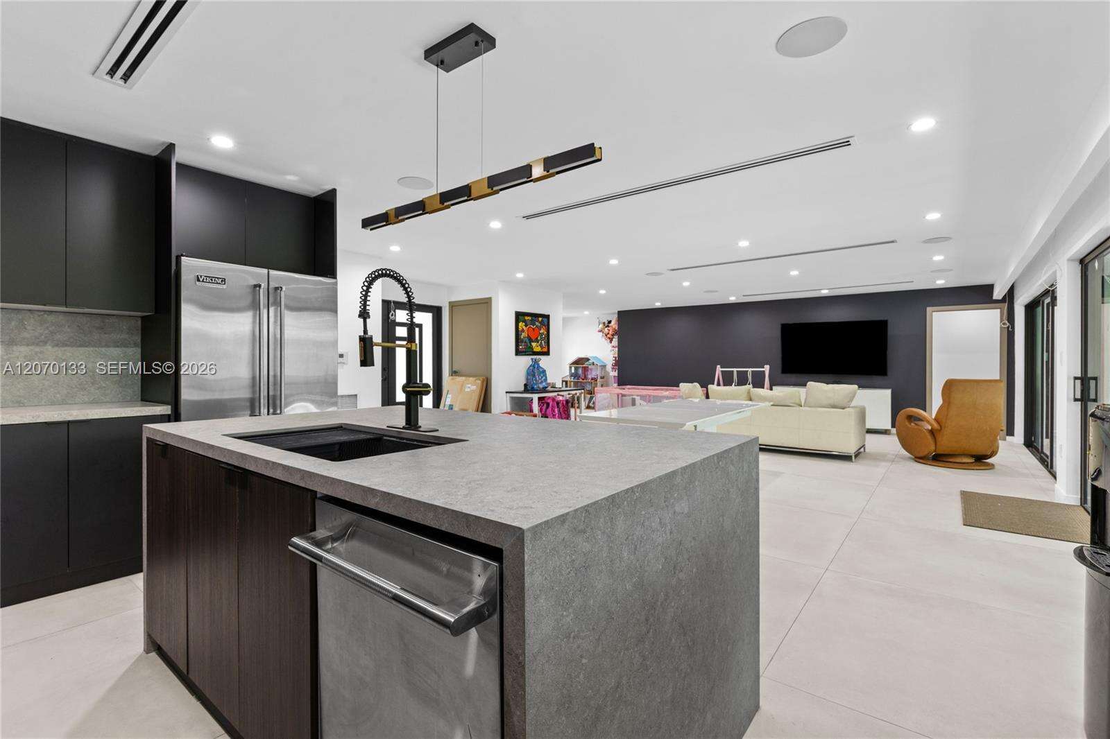 200 52nd Ave, Hollywood, FL 33021 - For Sale photo 4