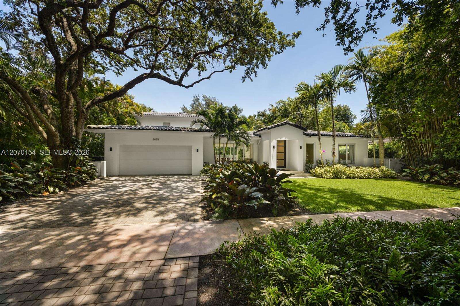 1015 Bayamo Ave, Coral Gables, FL 33146 - For Sale photo 1