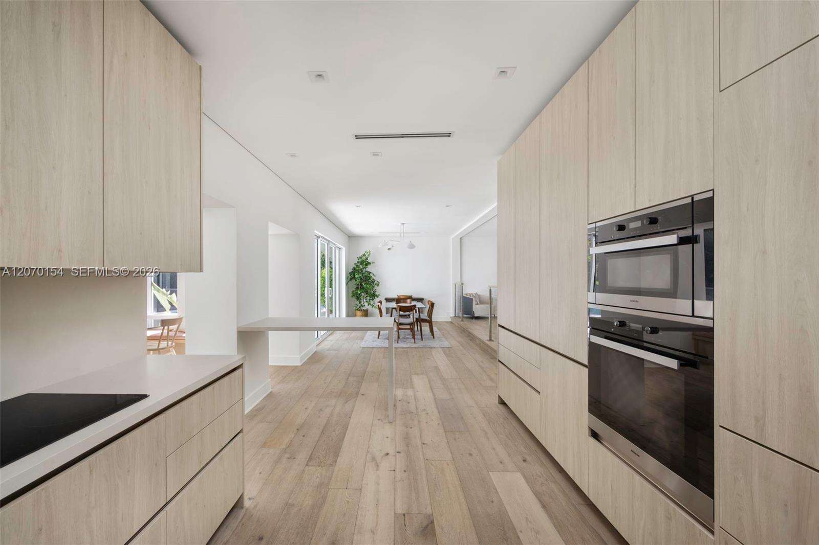 1015 Bayamo Ave, Coral Gables, FL 33146 - For Sale photo 8