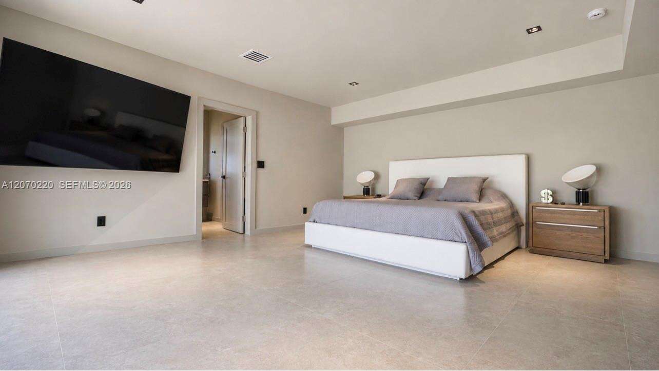 2155 25th Ter, Miami, FL 33133 - For Sale photo 12