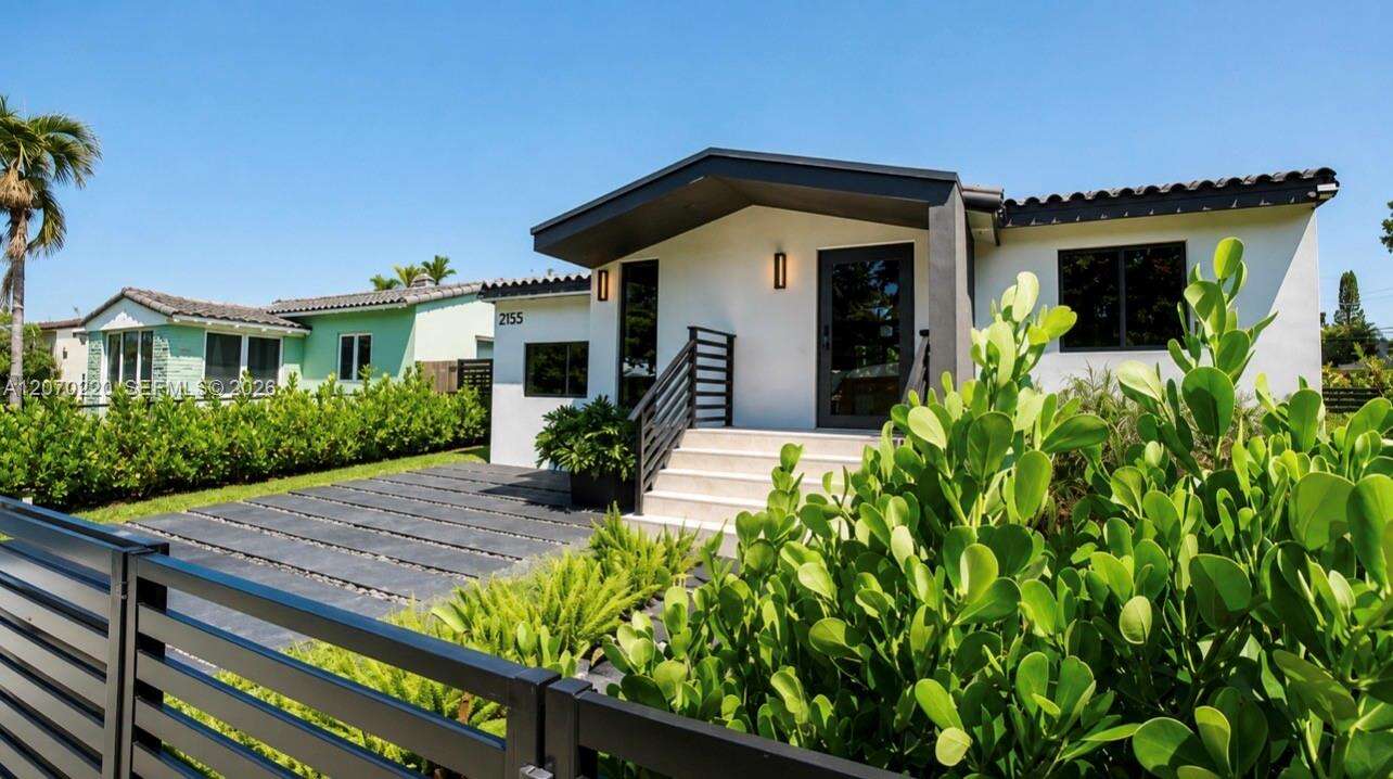 2155 25th Ter, Miami, FL 33133 - For Sale photo 4