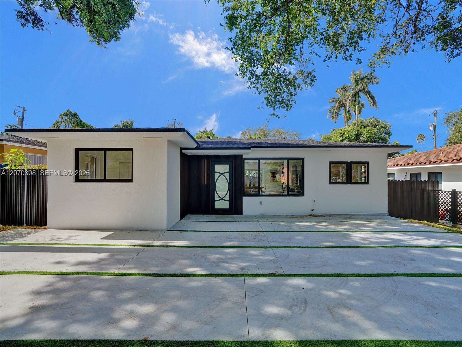 2380 184th Ter, North Miami Beach, FL 33160 - For Sale photo 2