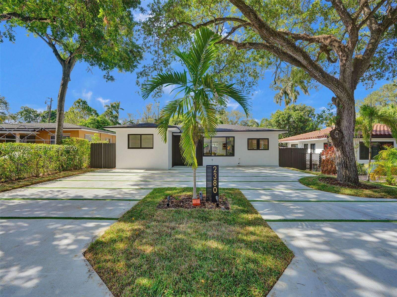 2380 184th Ter, North Miami Beach, FL 33160 - For Sale photo 3
