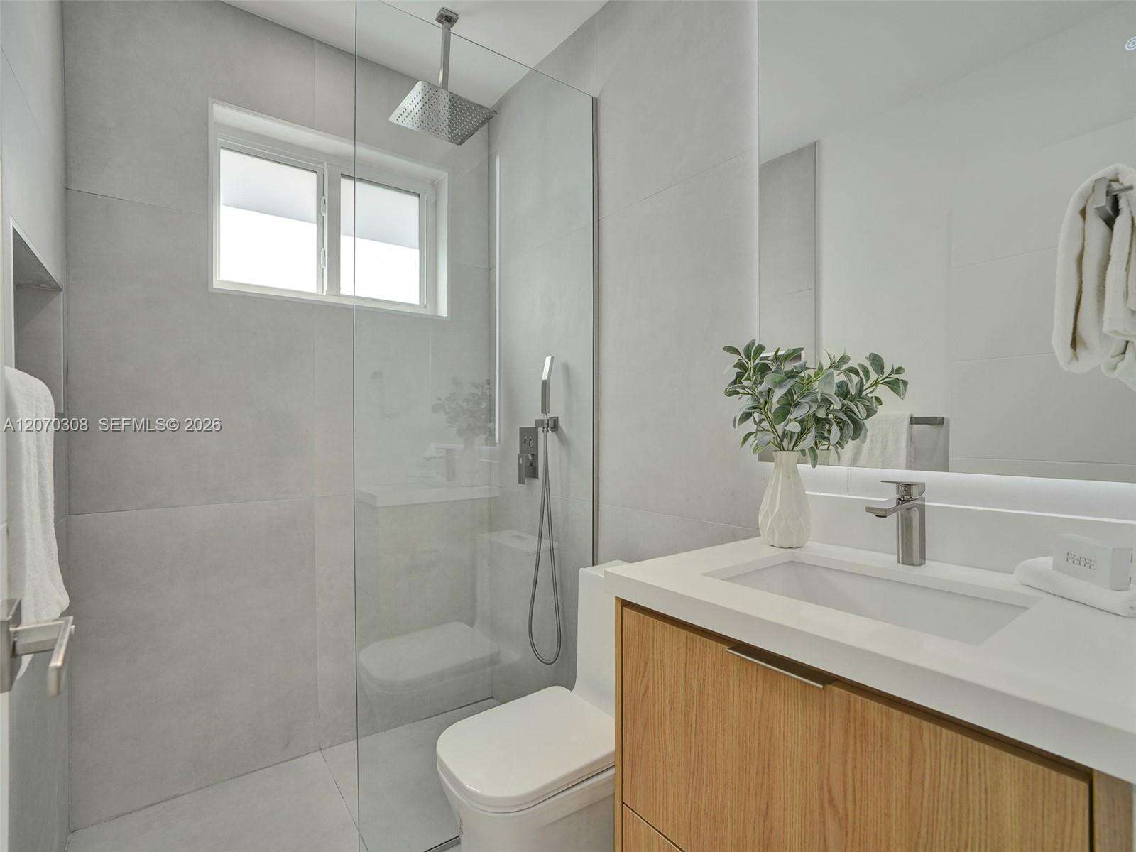 2380 184th Ter, North Miami Beach, FL 33160 - For Sale photo 25
