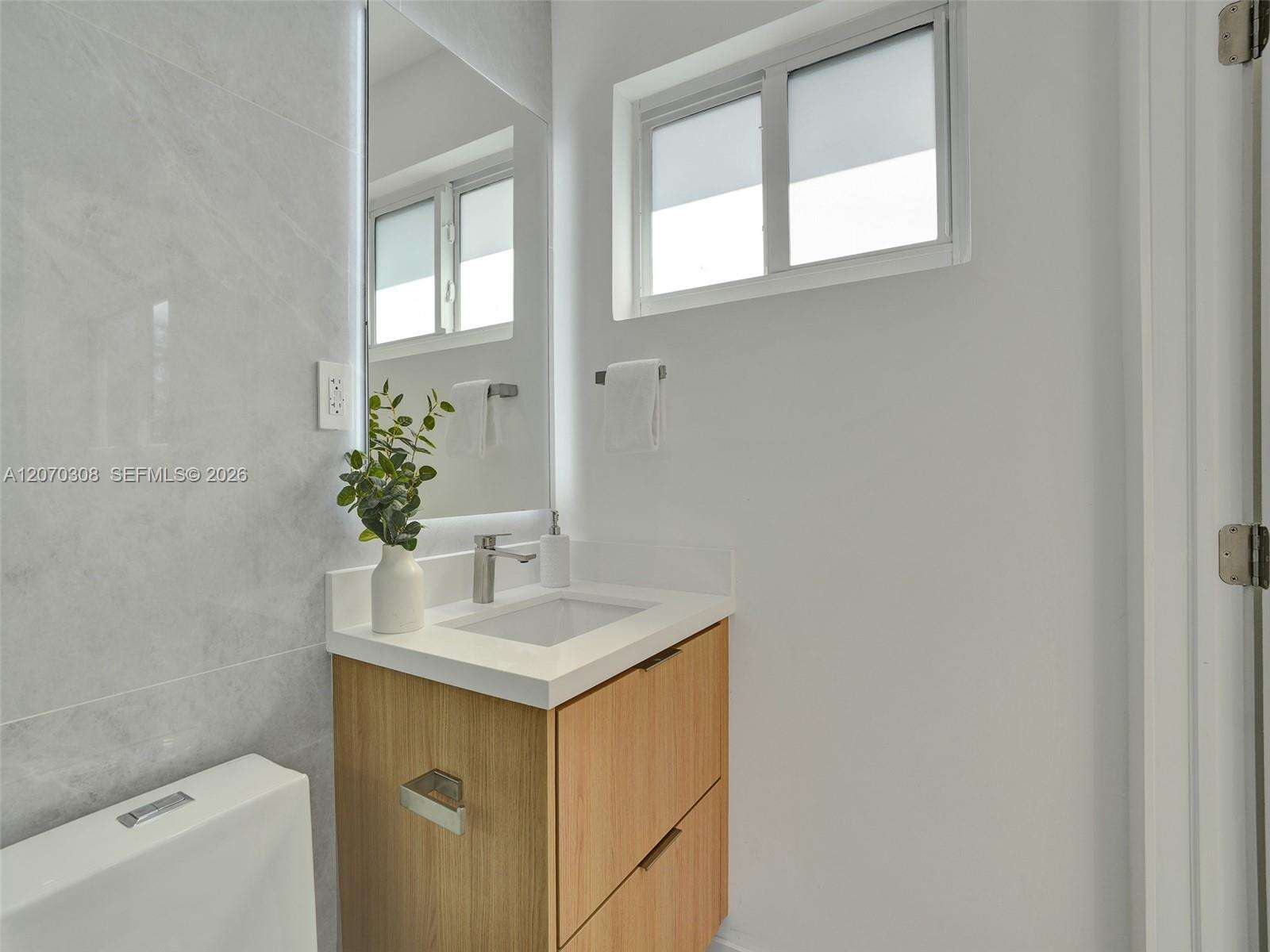 2380 184th Ter, North Miami Beach, FL 33160 - For Sale photo 33