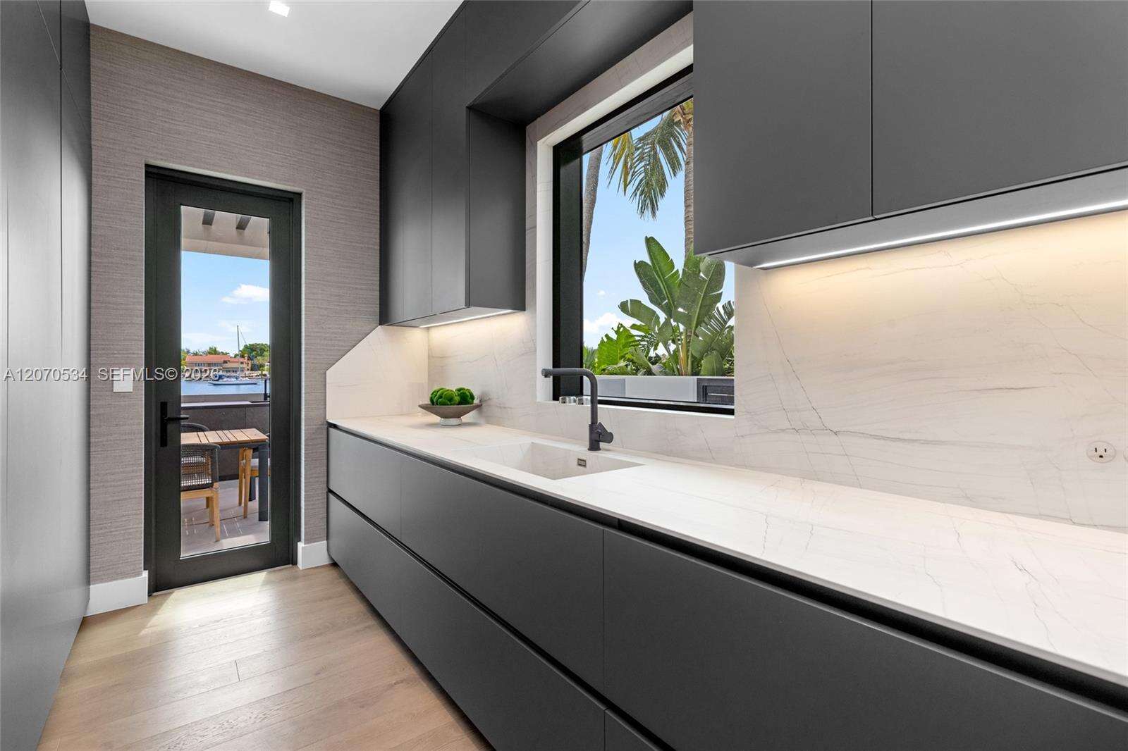 1400 Lake Dr, Fort Lauderdale, FL 33316 - For Sale photo 18
