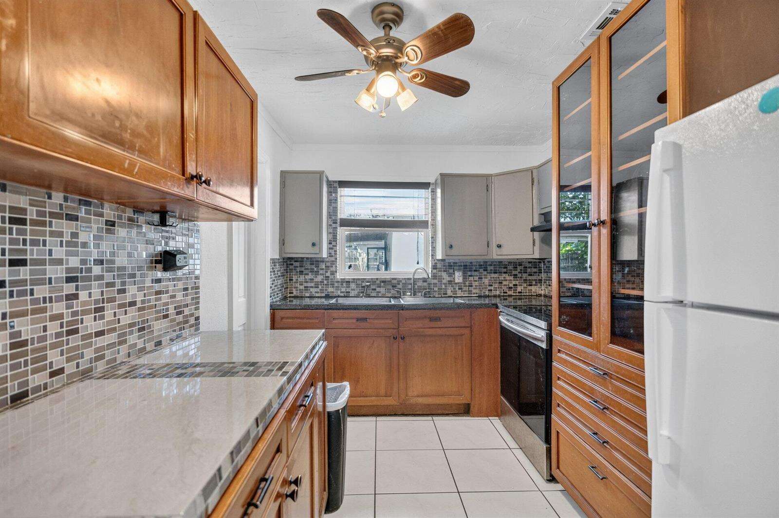 2220 57th, Hollywood, FL 33021 - Pending Sale photo 4