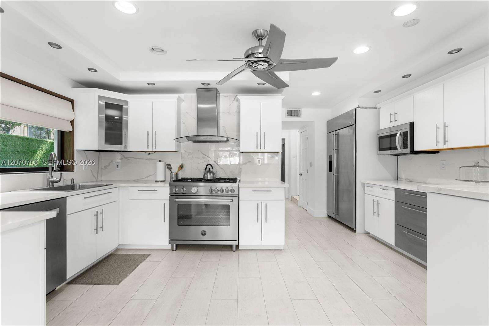 2388 Prairie Ave, Miami Beach, FL 33140 - For Sale photo 20