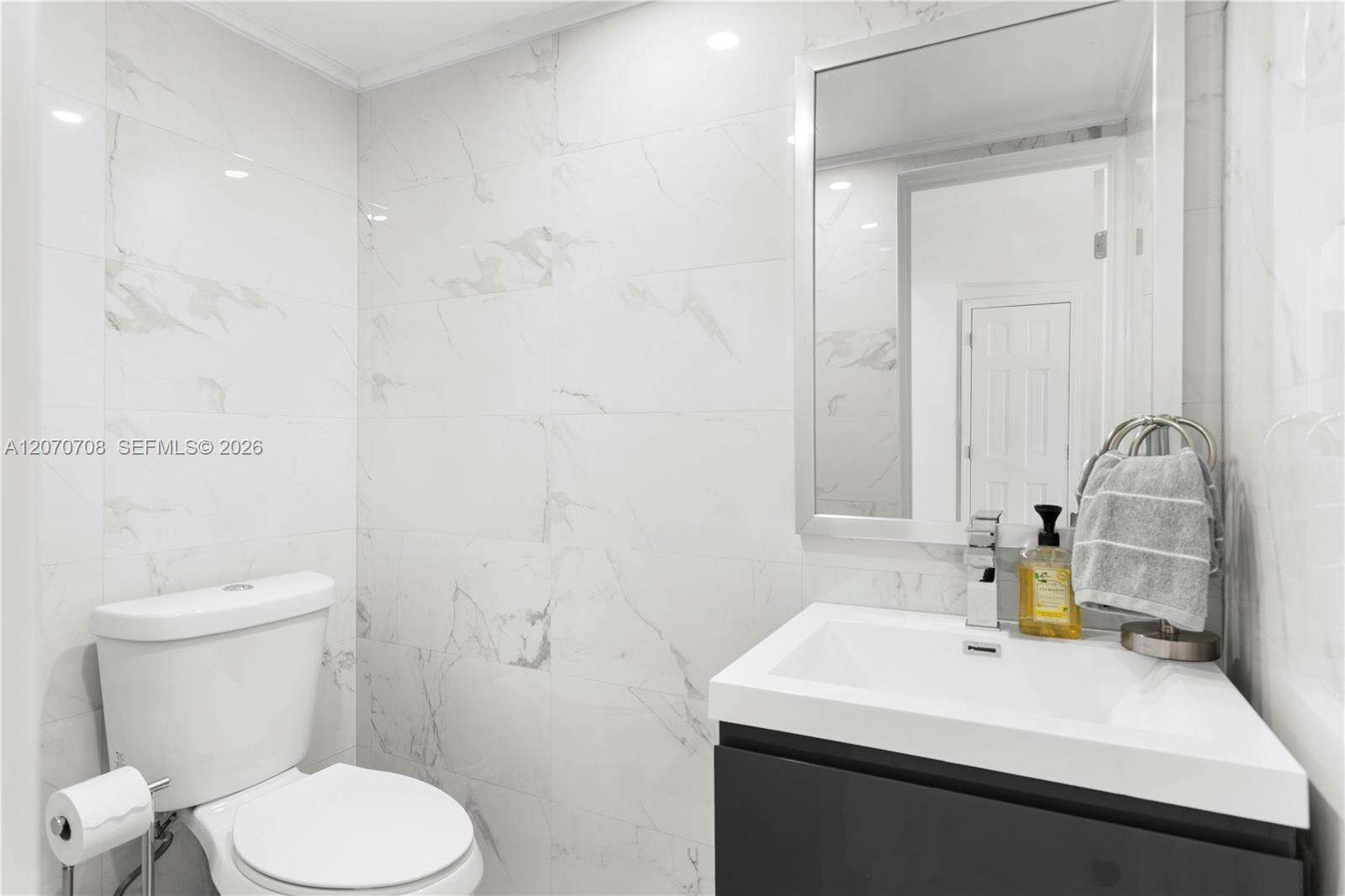 2388 Prairie Ave, Miami Beach, FL 33140 - For Sale photo 22
