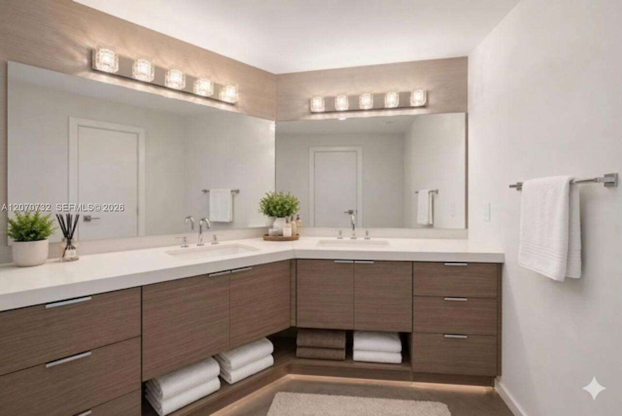 2558 206th Ter, Miami, FL 33180 - For Sale photo 13