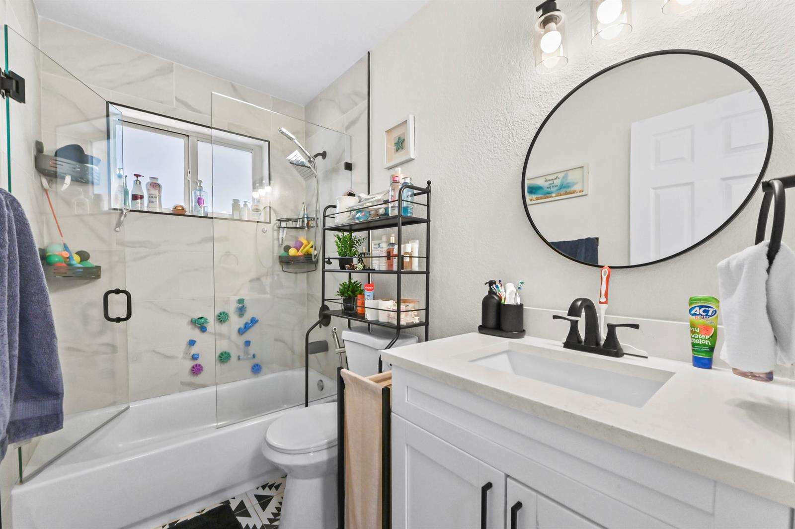 1100 57th, Hollywood, FL 33021 - For Sale photo 15
