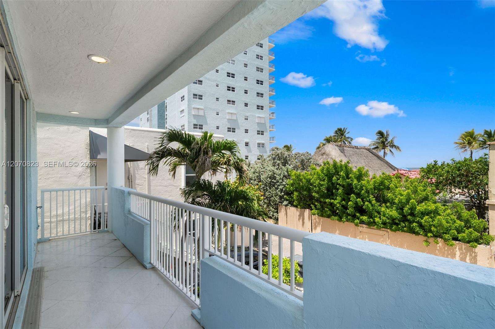 311 N Surf Rd, Hollywood, FL 33019 - For Sale photo 44