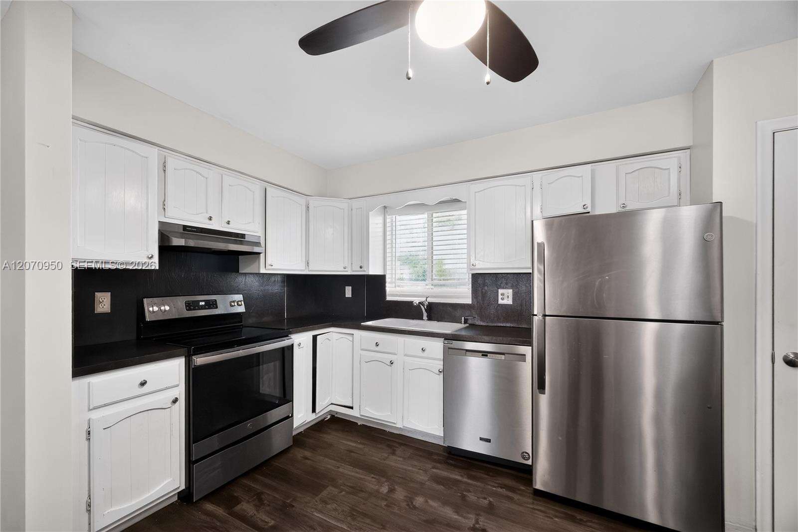 4300 Harrison St, Hollywood, FL 33021 - For Sale photo 15