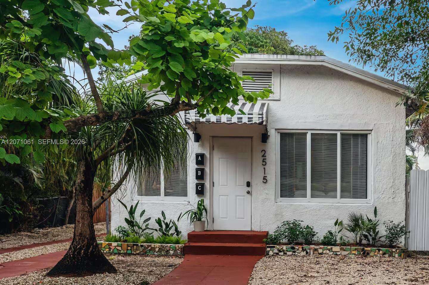 2515 182nd St, North Miami Beach, FL 33160 - For Sale photo 1