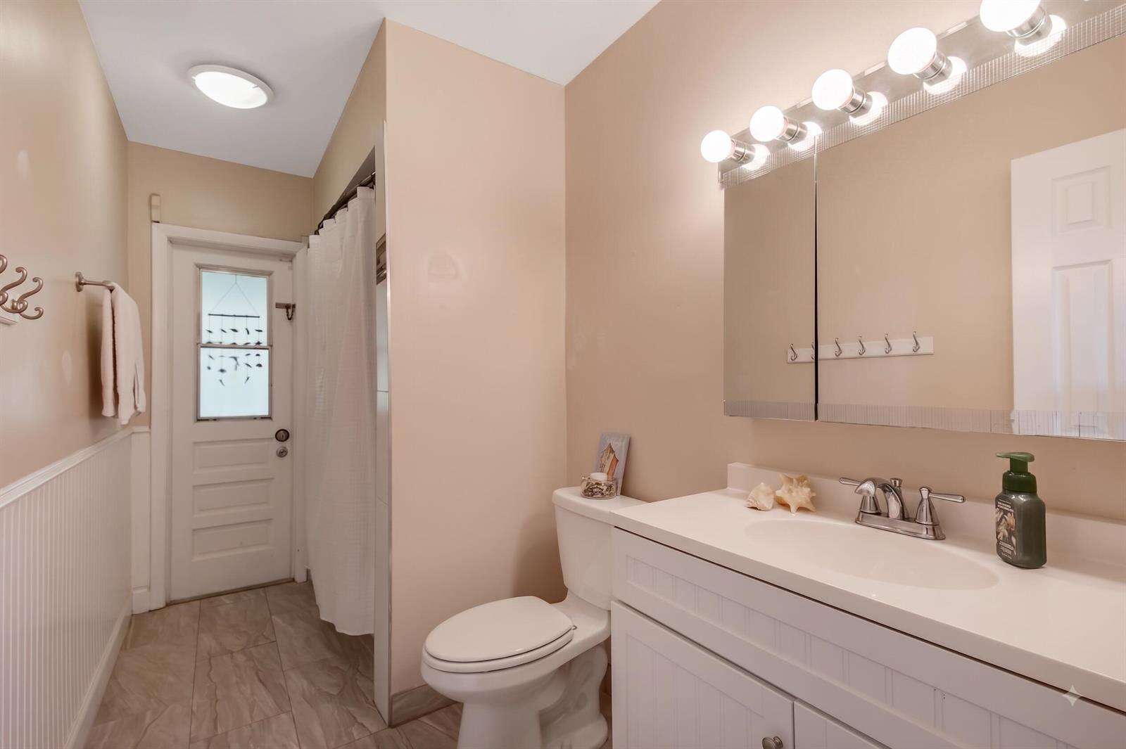 510 93rd, Pembroke Pines, FL 33024 - For Sale photo 22