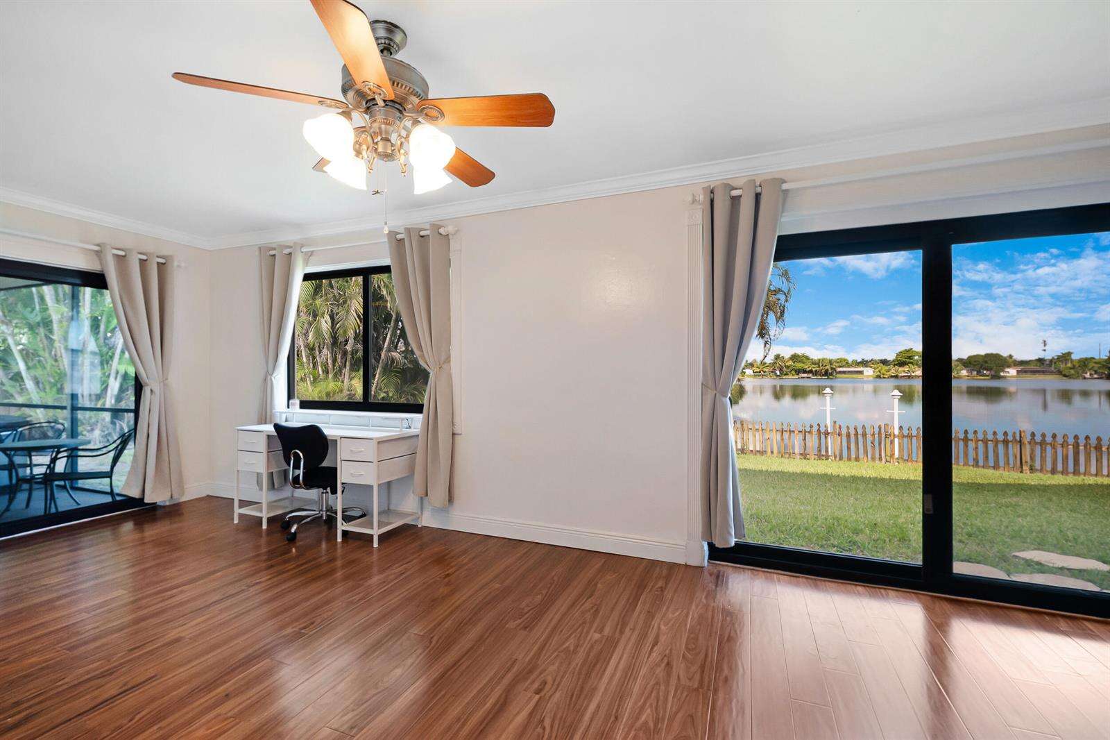 510 93rd, Pembroke Pines, FL 33024 - For Sale photo 9