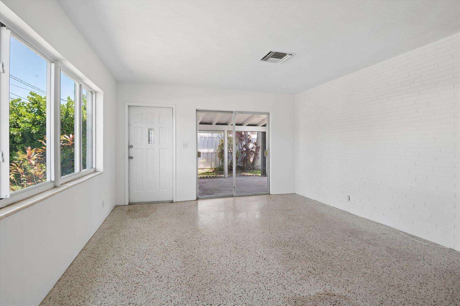 1158 Grant, Hollywood, FL 33019 - Pending Sale photo 12
