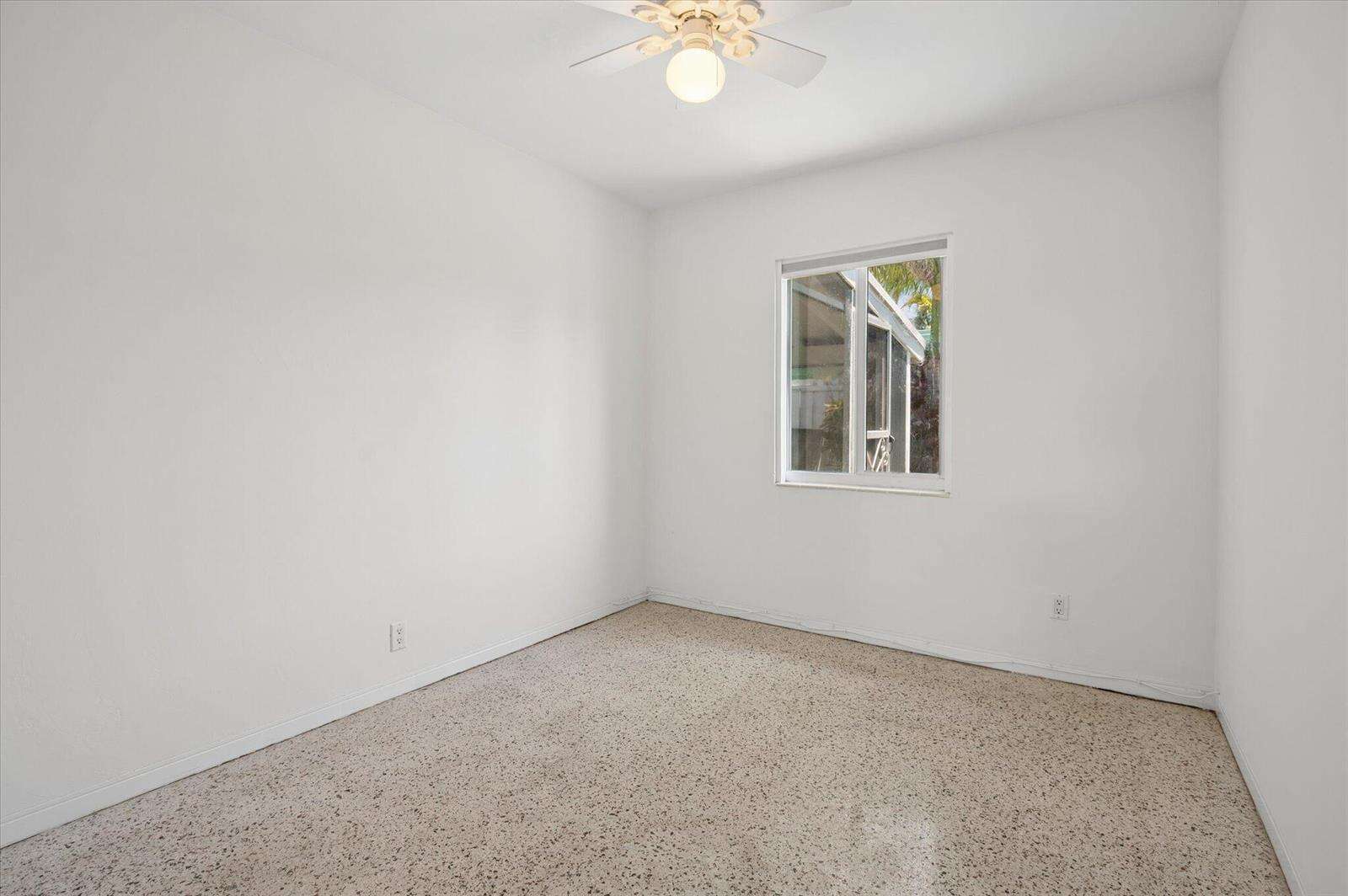 1158 Grant, Hollywood, FL 33019 - Pending Sale photo 19