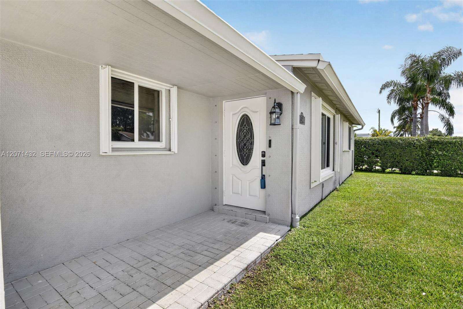 7521 Eaton St, Hollywood, FL 33024 - For Sale photo 3