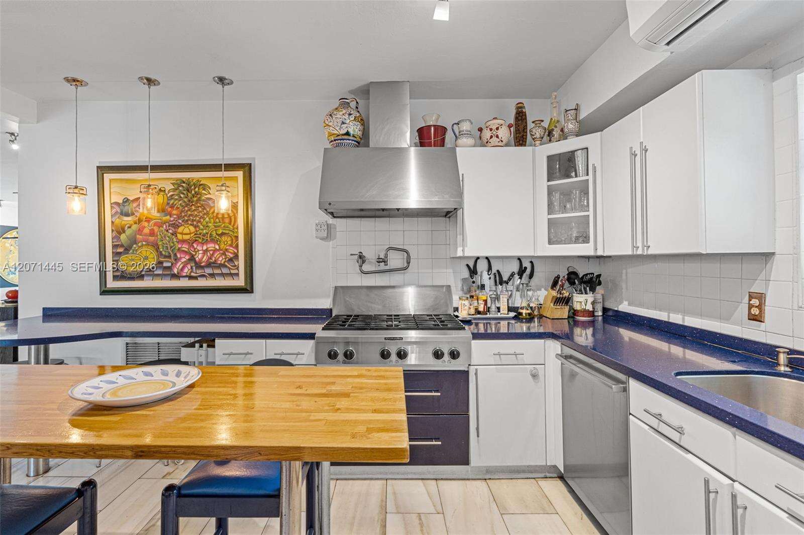 7970 Hawthorne Ave, Miami Beach, FL 33141 - For Sale photo 17