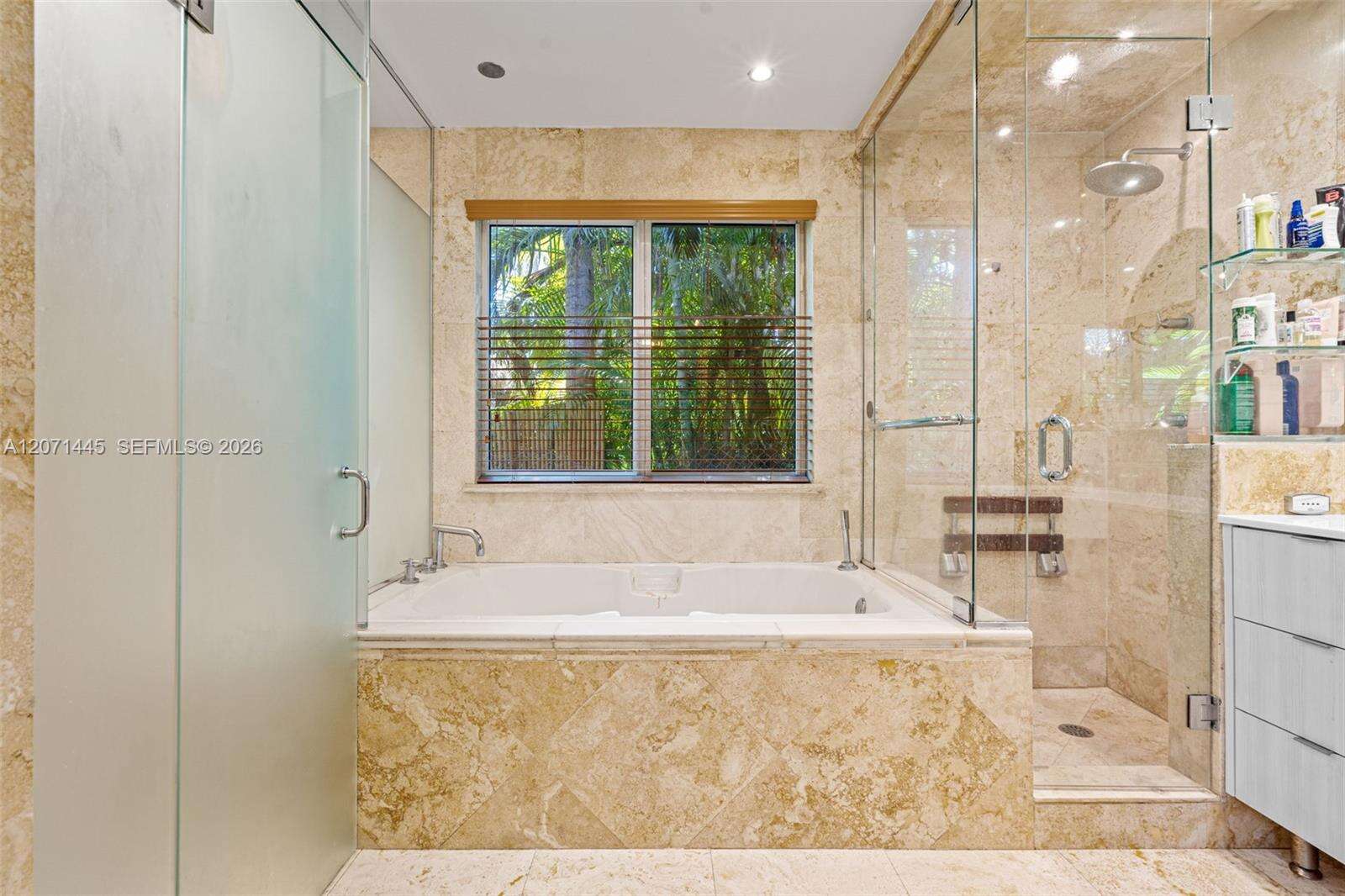 7970 Hawthorne Ave, Miami Beach, FL 33141 - For Sale photo 22