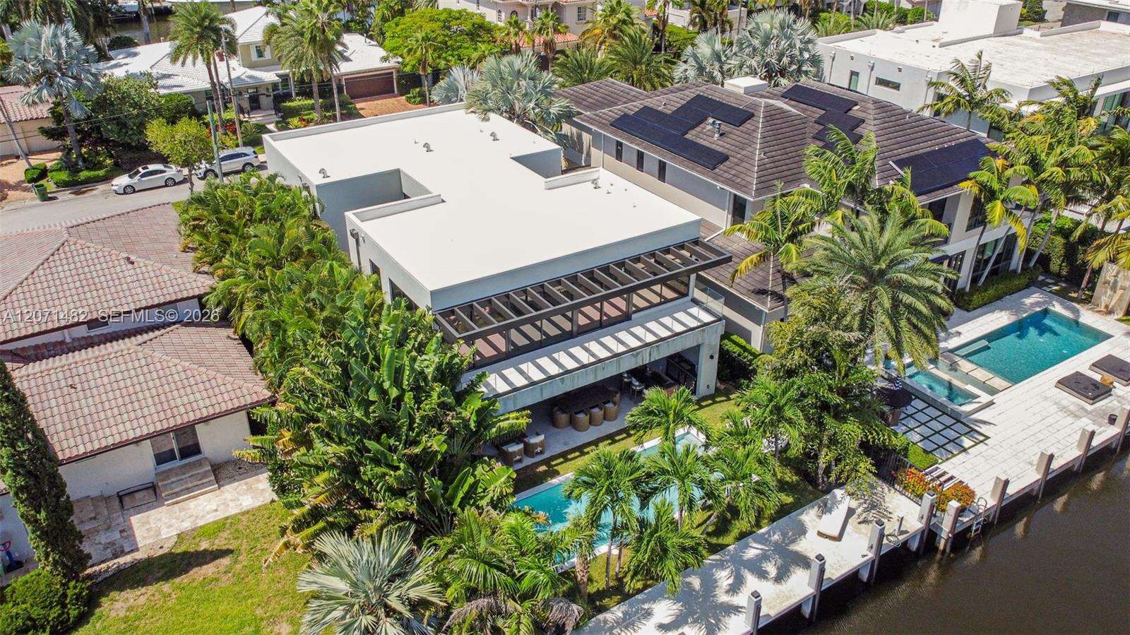 620 Solar Isle Dr, Fort Lauderdale, FL 33301 - For Sale photo 90