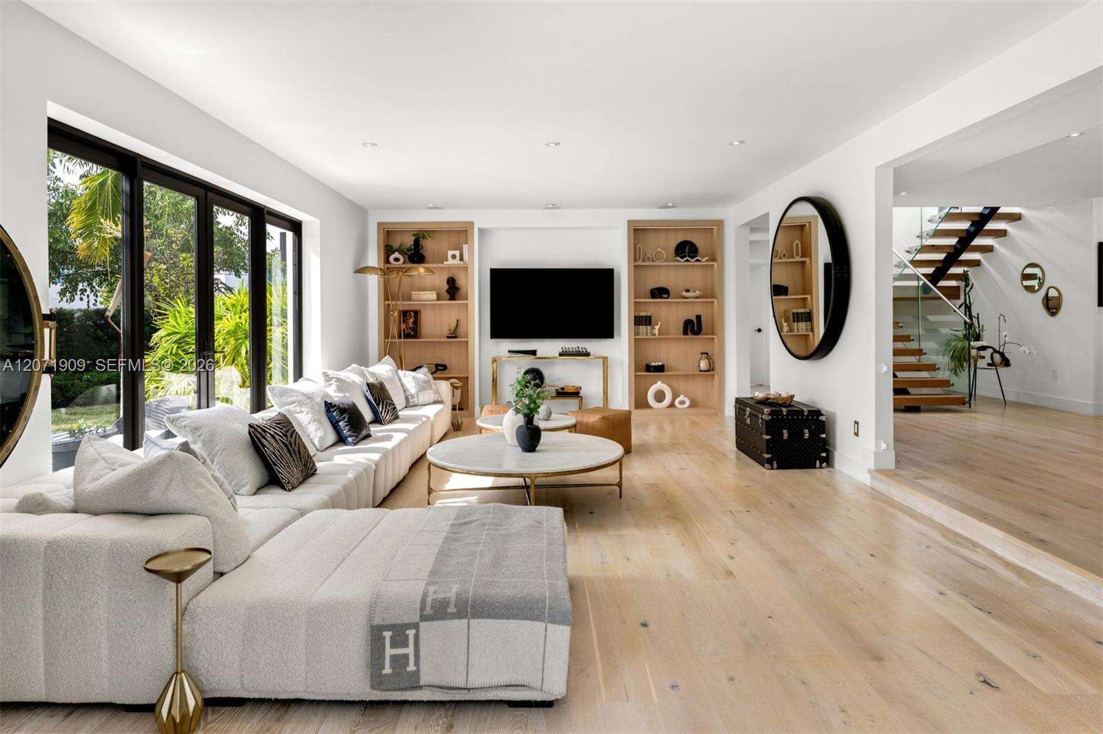 795 Lakeview Dr, Miami Beach, FL 33140 - For Sale photo 15
