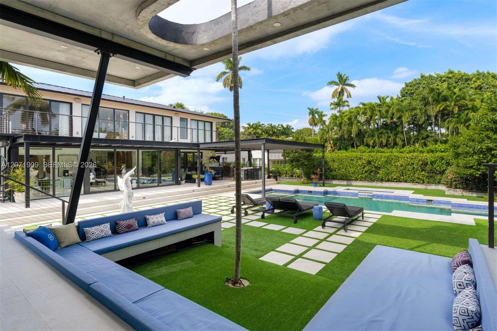 795 Lakeview Dr, Miami Beach, FL 33140 - For Sale photo 32