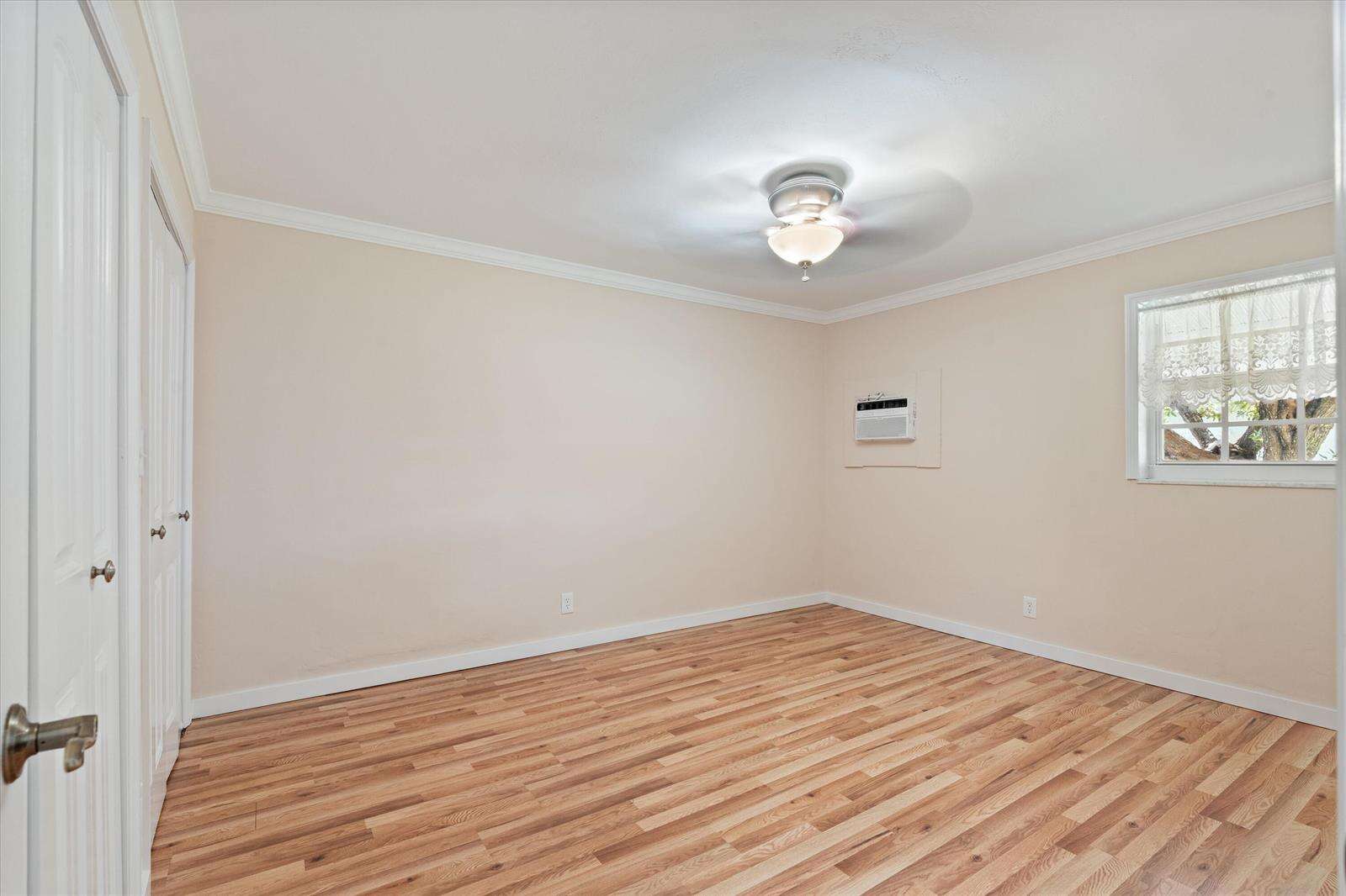 2107 15th, Hollywood, FL 33020 - For Sale photo 20
