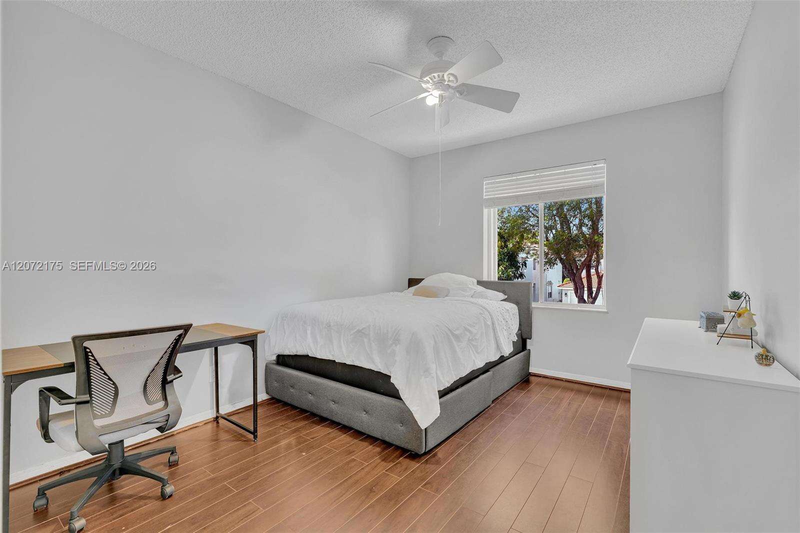 7654 21st Dr, Pembroke Pines, FL 33024 - For Sale photo 18
