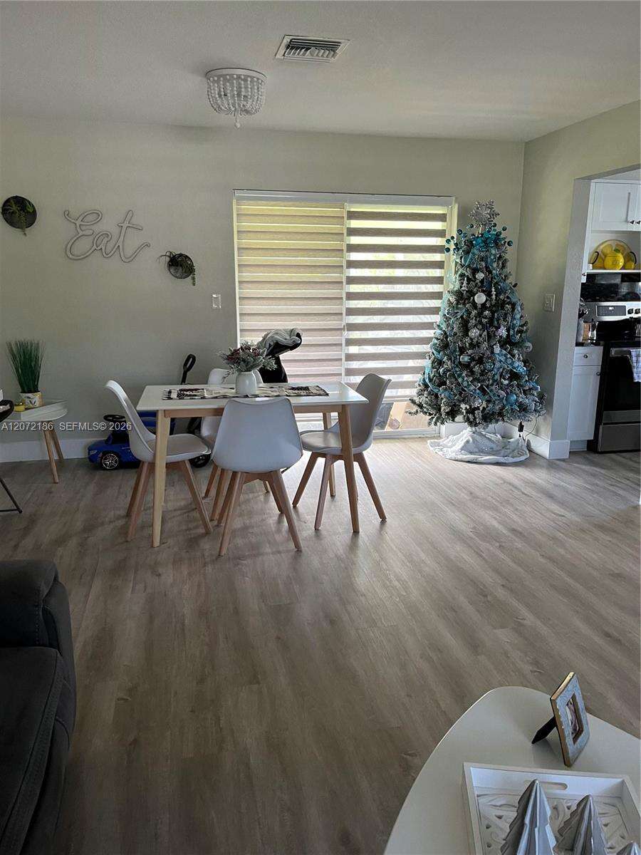 7810 11th Ct, Pembroke Pines, FL 33024 - For Sale photo 18