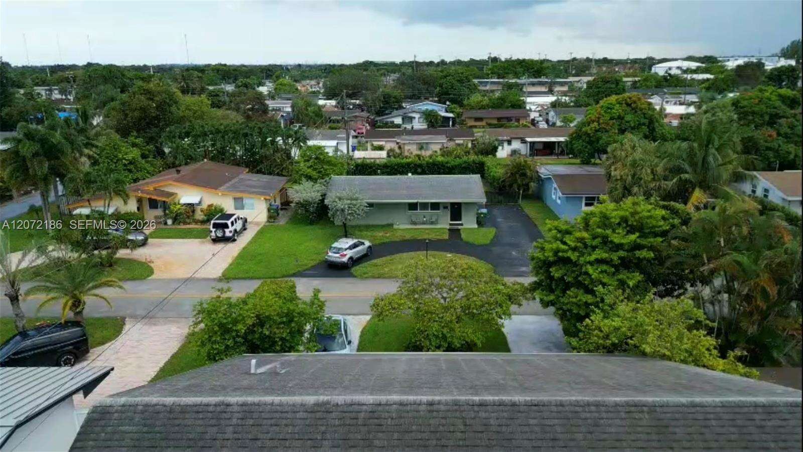 7810 11th Ct, Pembroke Pines, FL 33024 - For Sale photo 27