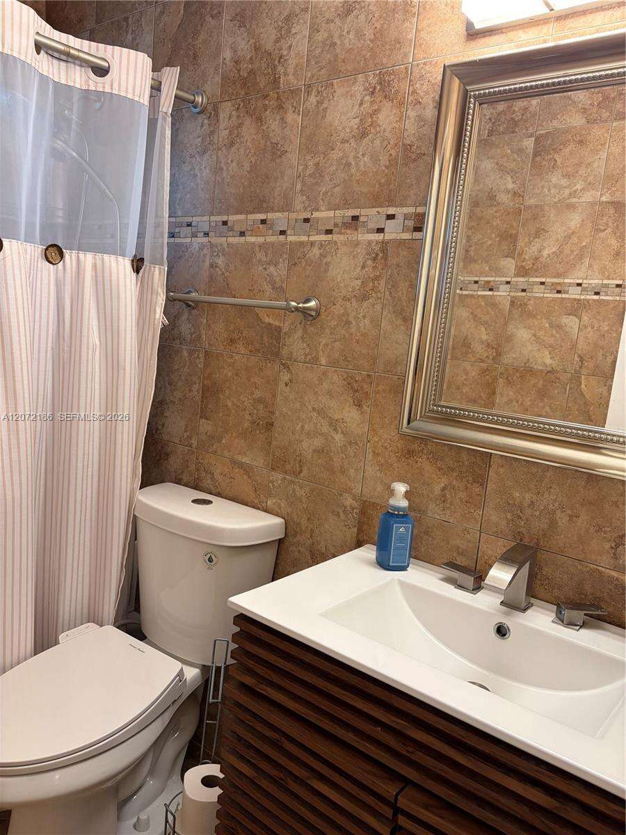 7810 11th Ct, Pembroke Pines, FL 33024 - For Sale photo 10