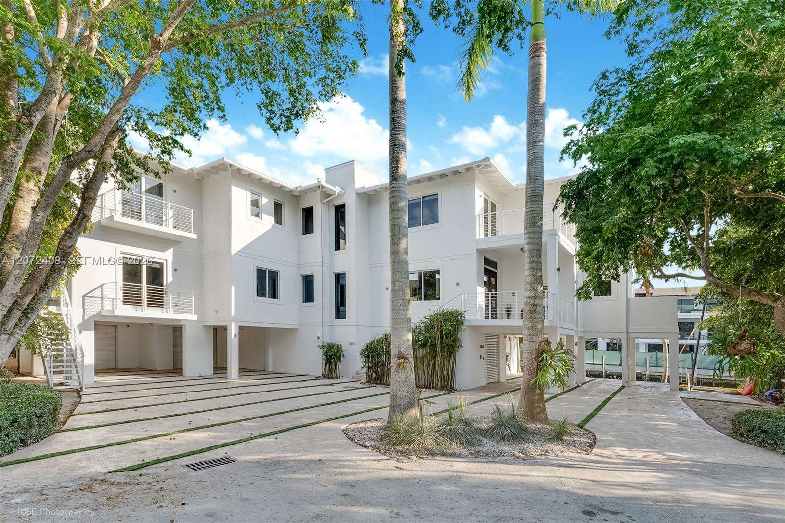 3835 Carole Ct, Miami, FL 33133 - For Sale photo 5