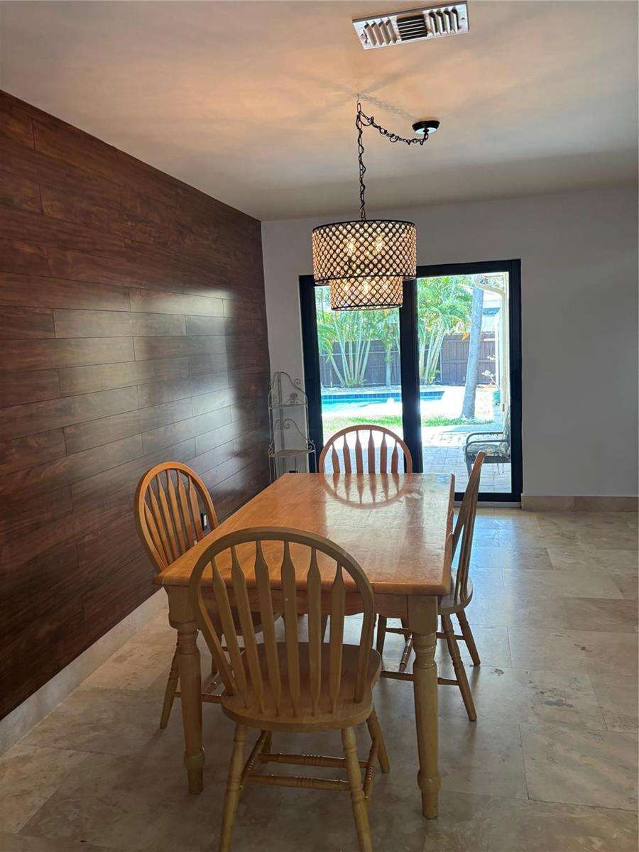 1126 Lincoln, Hollywood, FL 33019 - For Sale photo 12
