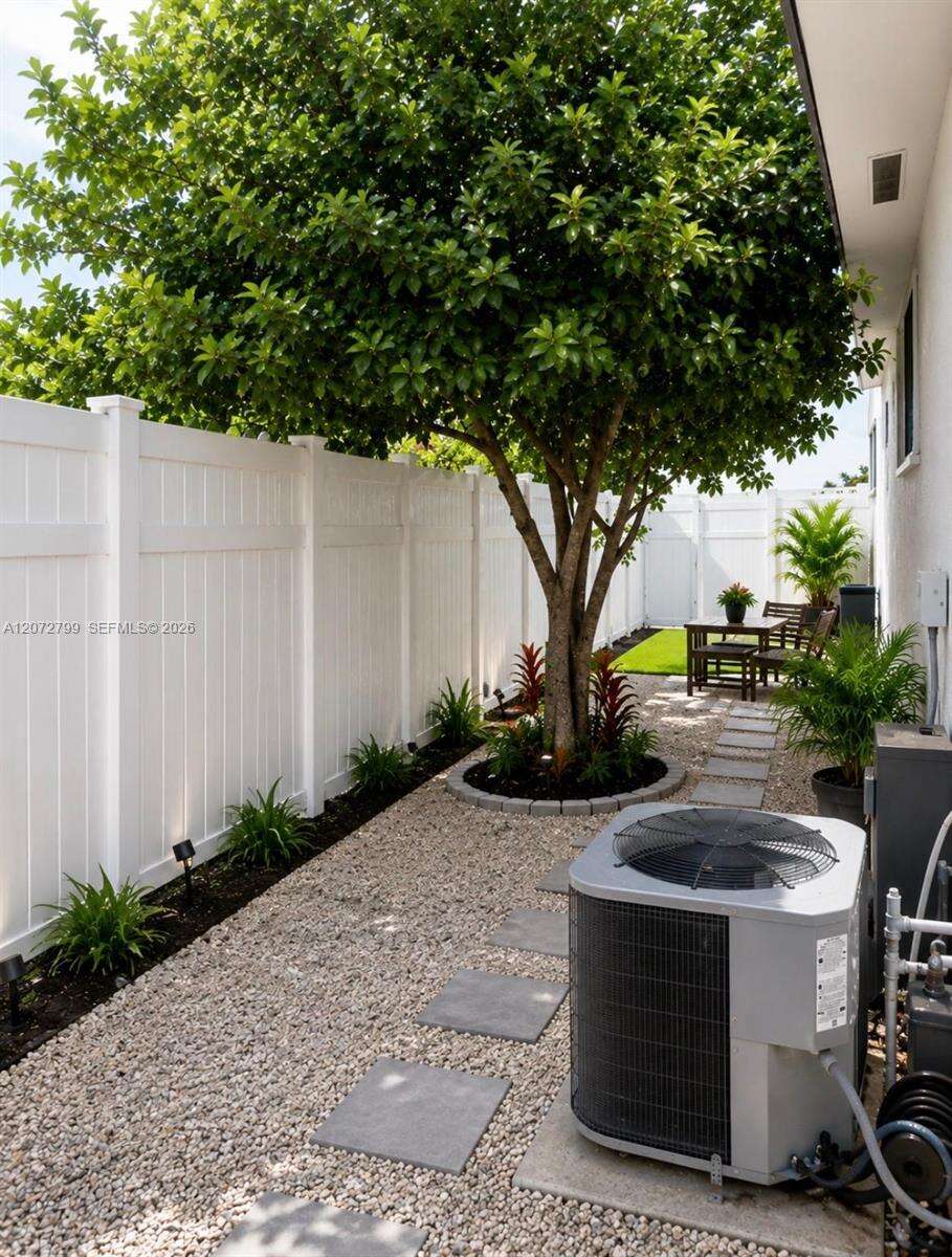 4118 Circle Dr, Hollywood, FL 33021 - For Sale photo 15