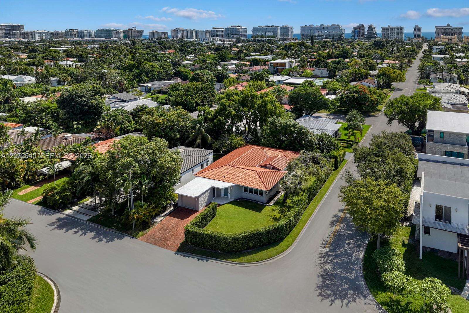 8901 Hawthorne Ave, Surfside, FL 33154 - For Sale photo 1