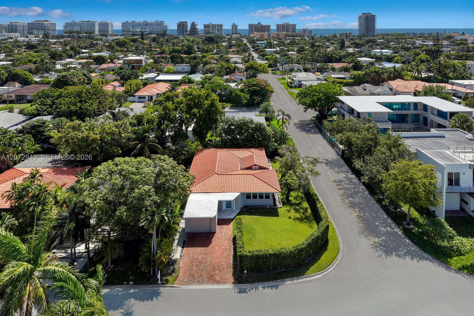 8901 Hawthorne Ave, Surfside, FL 33154 - For Sale photo 2