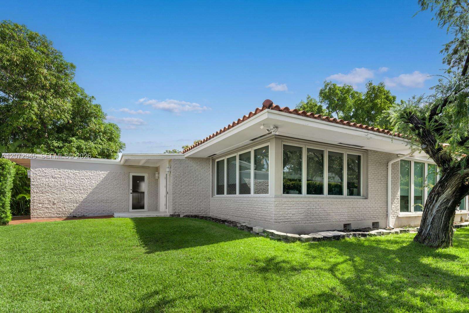 8901 Hawthorne Ave, Surfside, FL 33154 - For Sale photo 12