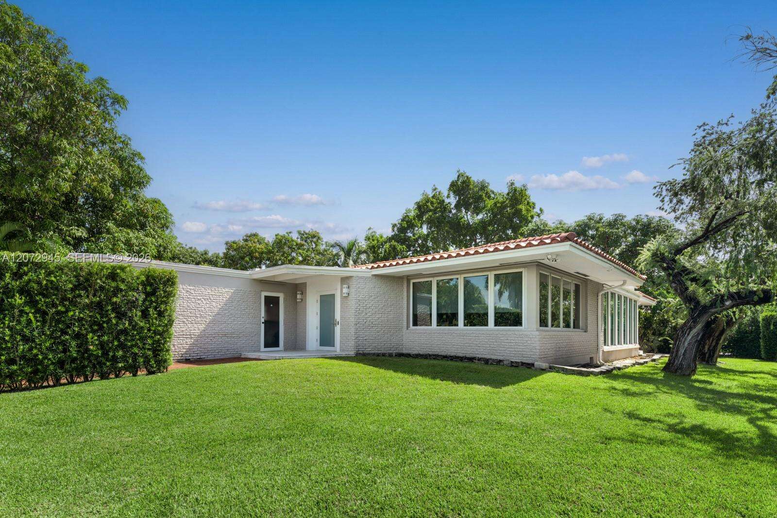 8901 Hawthorne Ave, Surfside, FL 33154 - For Sale photo 8