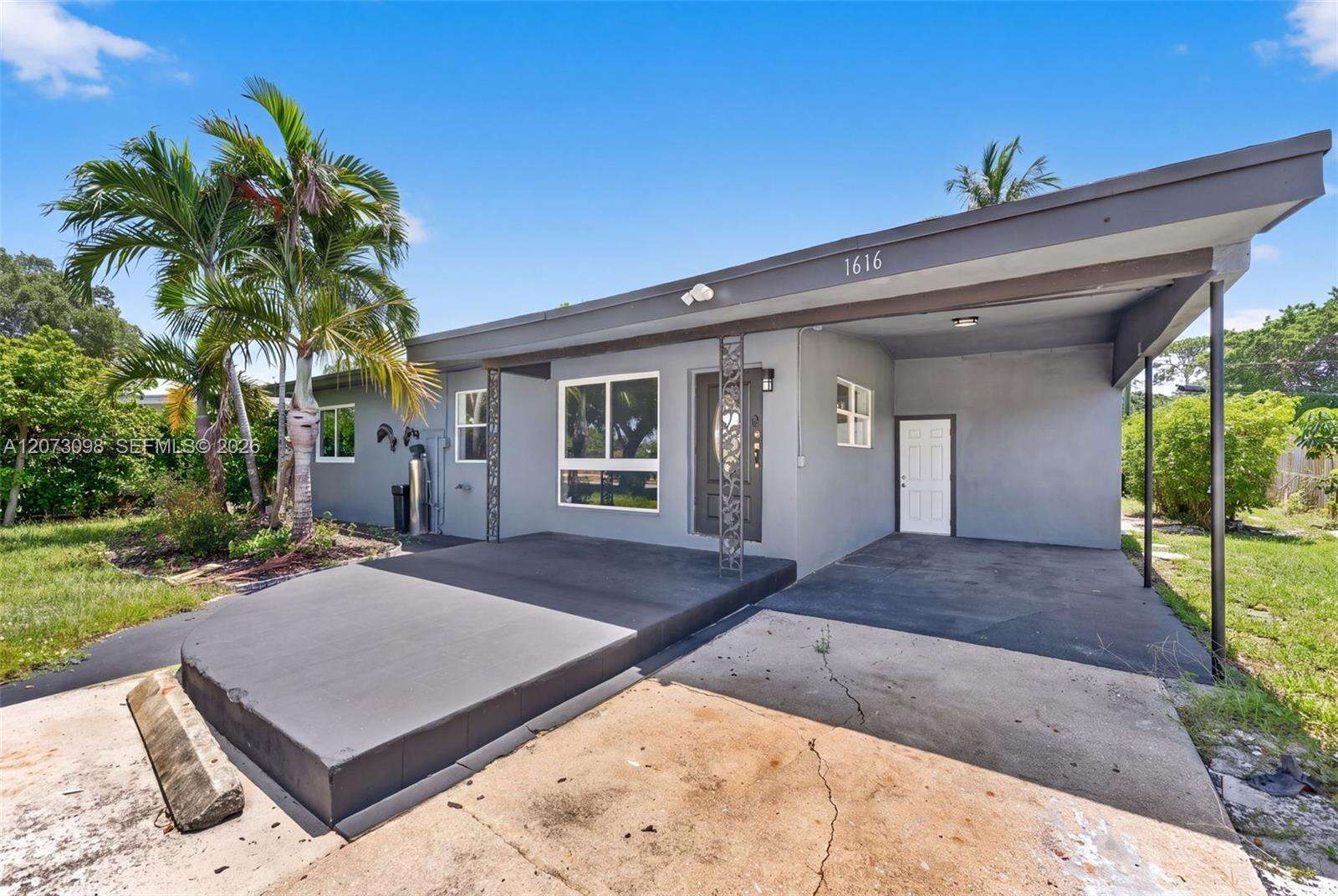 1616 9th St, Fort Lauderdale, FL 33312 - For Sale photo 1