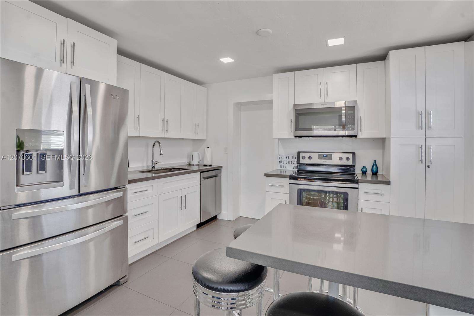 1610 24th Ct, Hollywood, FL 33020 - For Sale photo 15