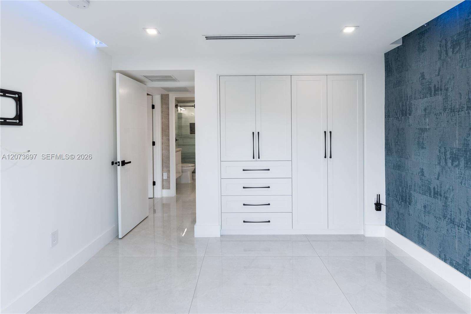 5601 Ocean Dr, Hollywood, FL 33019 - For Sale photo 34