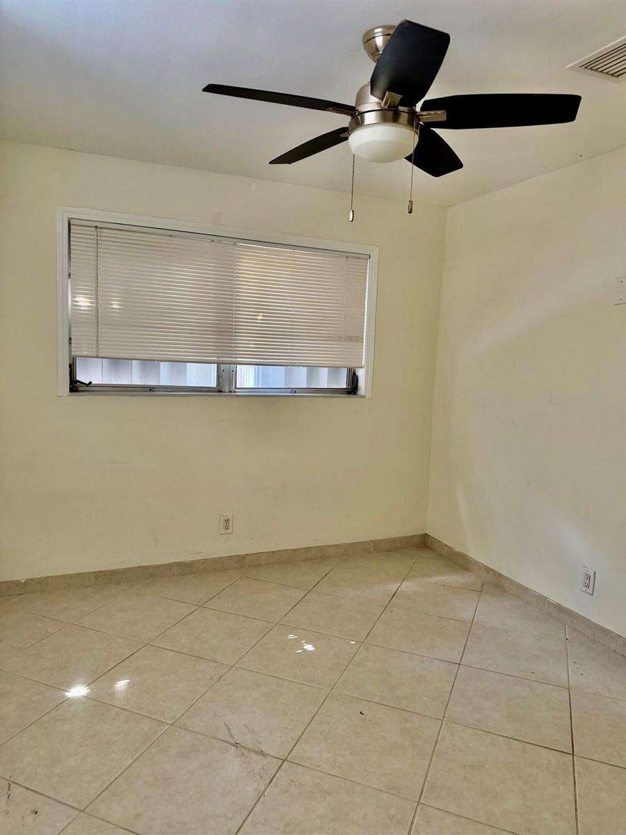 924 Johnson, Hollywood, FL 33019 - For Sale photo 40